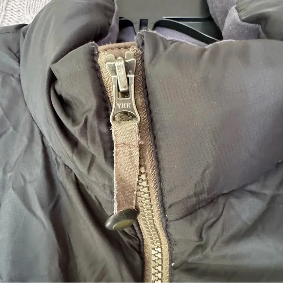 VTG LL Bean Vest Men's XL Dark Green Down Fill Zip Security Pocket Vintage - Picture 10 of 13